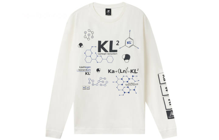 New Balance New Balance Sweatshirts Men's White Crew Neck Moderate Regular