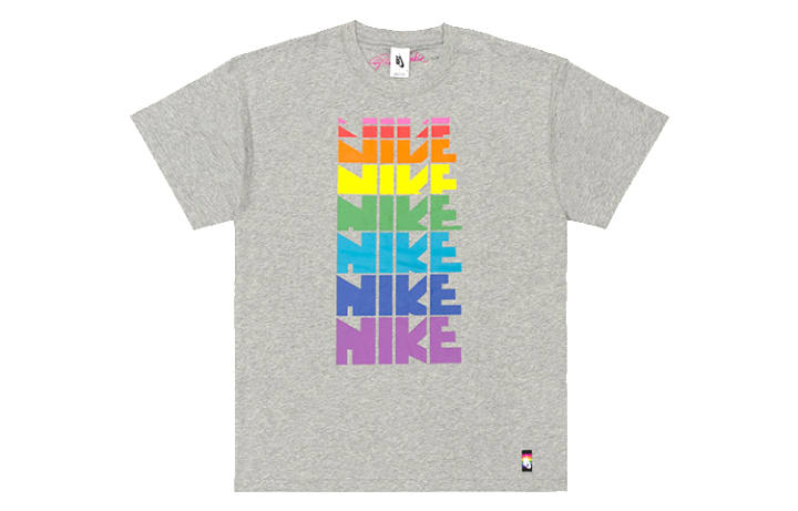 Nike Nike T Shirts Men's Crew Neck Moderate Straight Fit