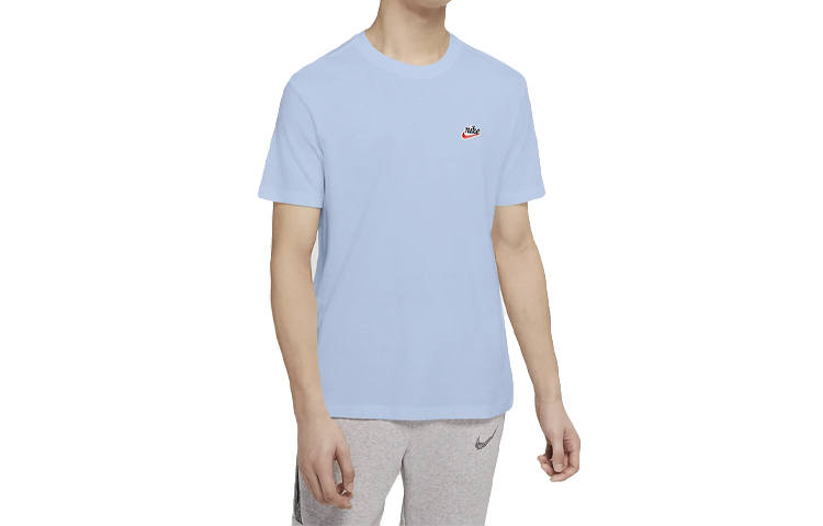 Nike Nike T Shirts Men's Sky Blue Crew Neck Moderate Straight Fit