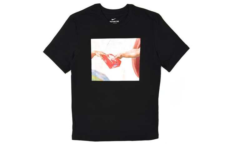 Nike Nike T Shirts Men's Crew Neck Moderate Straight Fit