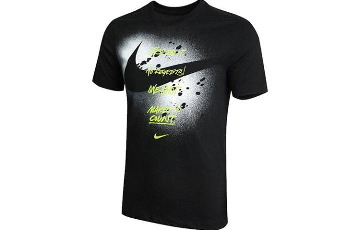 Nike Nike T Shirts Men's Black Crew Neck Moderate Straight Fit