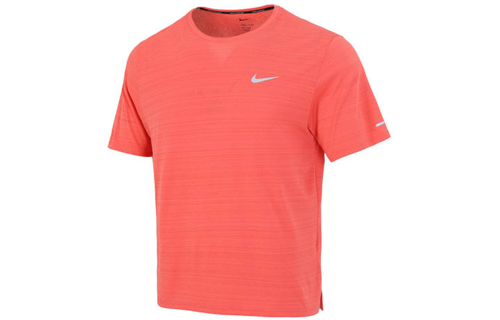 Nike Nike MILER Running T Shirts Men's Red Crew Neck Moderate Straight Fit