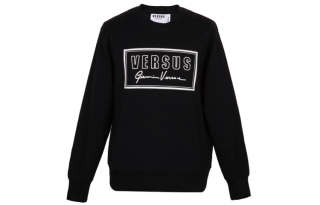VERSUS Sweatshirts Men's Black Crew Neck Moderate Regular