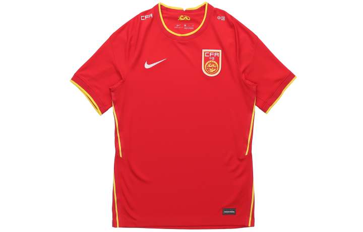 Nike Nike T Shirts Men's Red Crew Neck Moderate Straight Fit