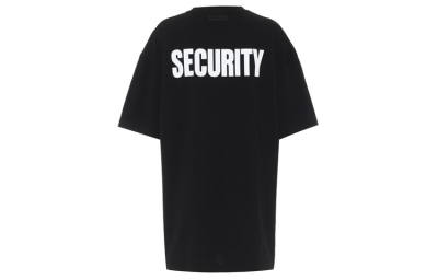 Vetements T Shirts Unisex Black Crew Neck Moderate Straight Fit