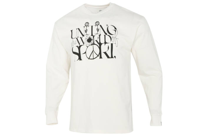 Nike Nike T Shirts Men's Ecru Crew Neck Moderate Straight Fit