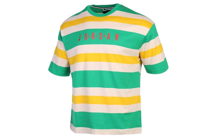 Jordan Jordan Sport T Shirts Men's Lucky Green/Path Red Crew Neck Moderate Straight Fit