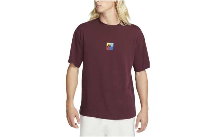 Nike Nike T Shirts Men's Night Brown Red Crew Neck Moderate Straight Fit