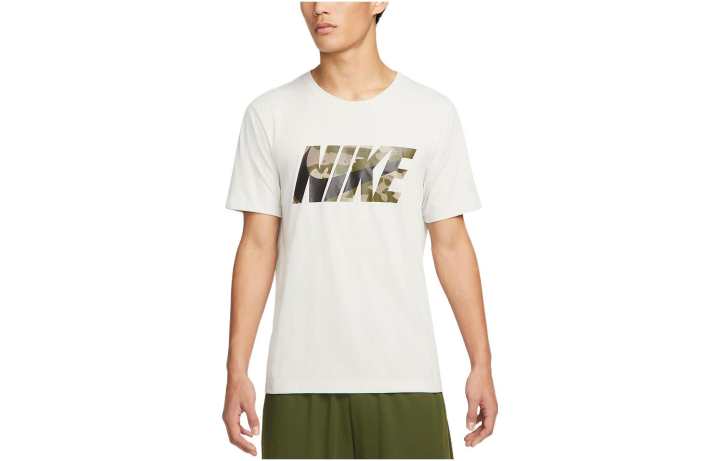 Nike Nike T Shirts Men's White Crew Neck Moderate Straight Fit