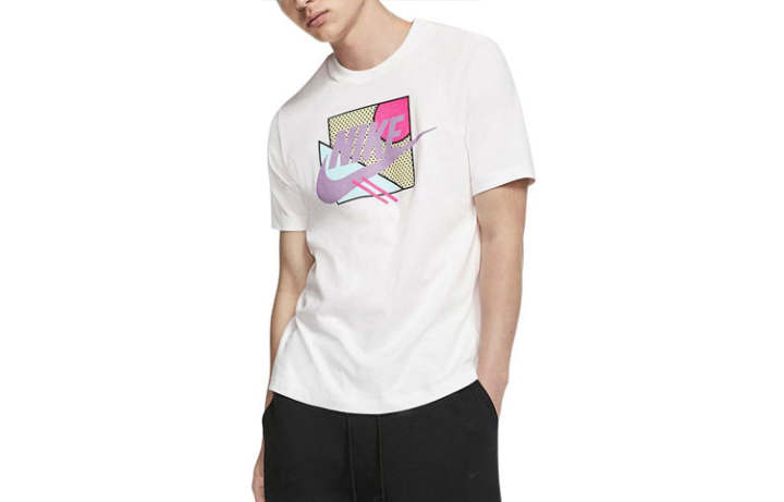 Nike Nike T Shirts Men's White Crew Neck Moderate Straight Fit