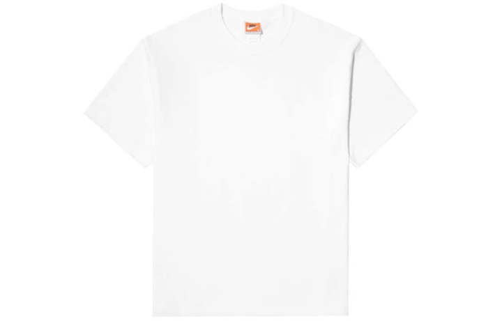 Nike Nike T Shirts Men's White Crew Neck Moderate Straight Fit