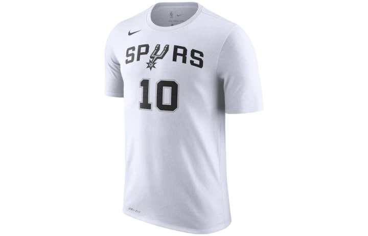 Nike Nike T Shirts Men's White Crew Neck Moderate Straight Fit