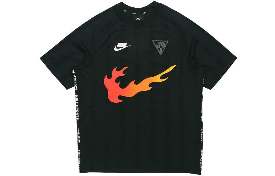 Nike Nike T Shirts Men's Crew Neck Moderate Straight Fit