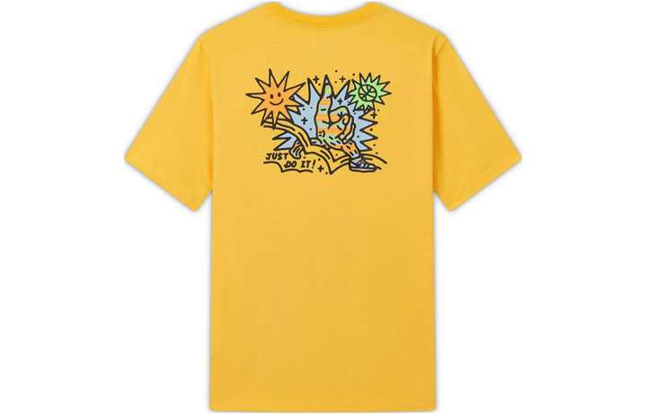Nike Nike T Shirts Men's Yellow Crew Neck Moderate Straight Fit