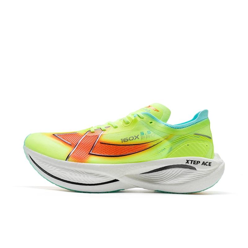 XTEP 160X 3.5PRO Low top Carbon Plate Marathon Running Shoes Men's Fluorescent Light Yellow Green