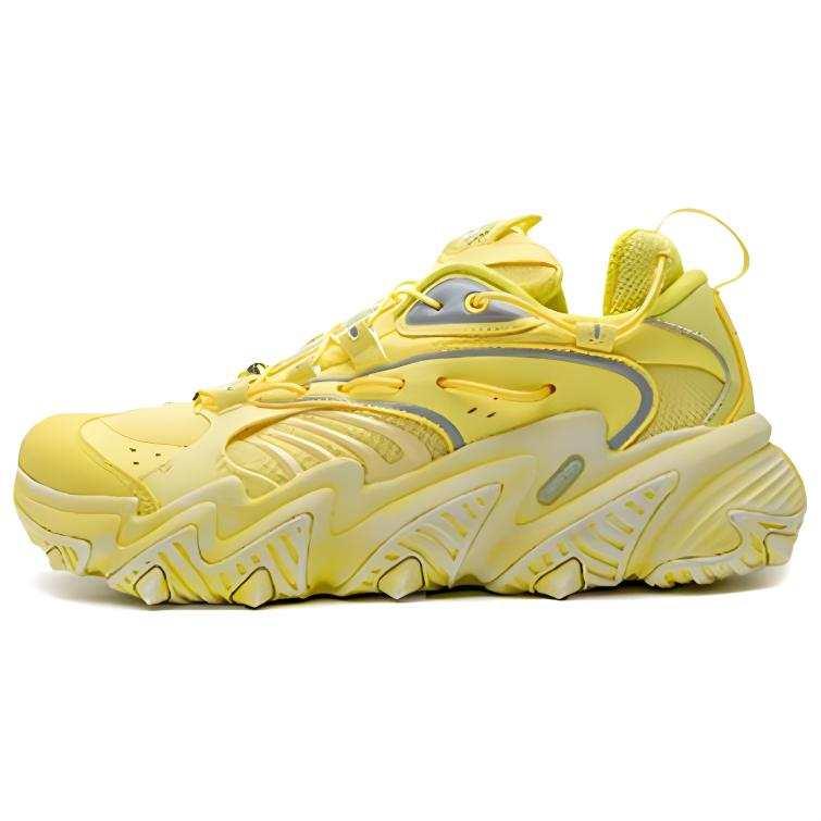 Li-Ning Li Ning X Claw Cushioning Slip Resistant Cushioning Slip Resistant Low top Casual Shoes Women's Cream Yellow