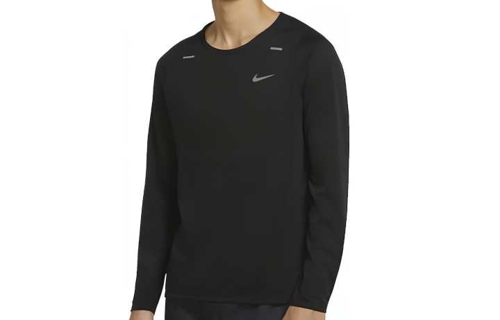 Nike Nike T Shirts Men's Black Crew Neck Moderate Straight Fit
