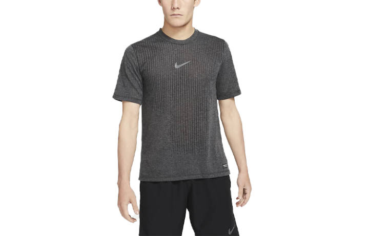 Nike Nike Set-in Sleeve T-Shirt Men's Black