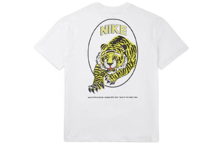 Nike Nike T Shirts Men's White Crew Neck Moderate Straight Fit