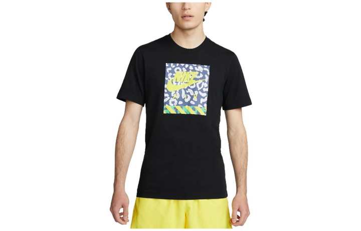 Nike Nike T Shirts Men's Black Crew Neck Moderate Straight Fit
