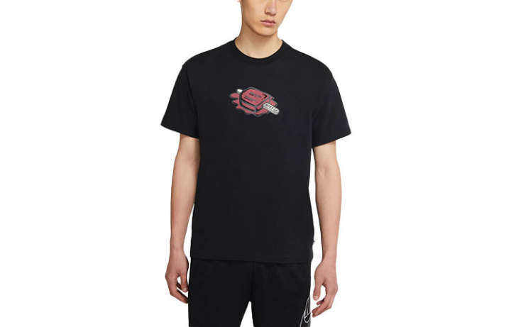 Nike Nike T Shirts Men's Black Crew Neck Moderate Straight Fit