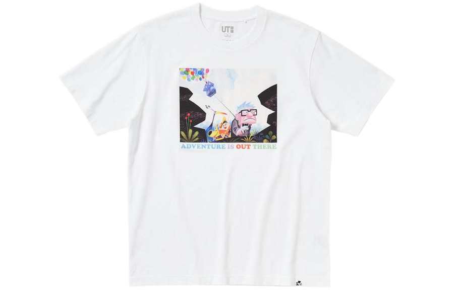 UNIQLO T Shirts Unisex White Crew Neck Moderate Straight Fit