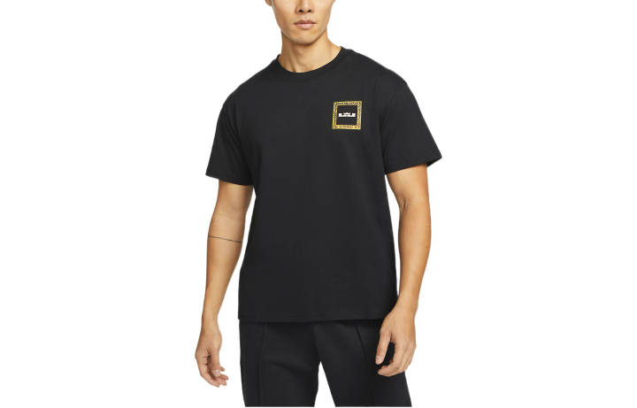 Nike Nike T Shirts Men's Black Crew Neck Moderate Straight Fit
