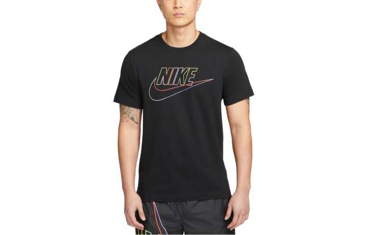 Nike Nike T Shirts Men's Black Crew Neck Moderate Straight Fit
