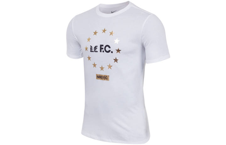 Nike Nike T Shirts Men's White Crew Neck Moderate Straight Fit