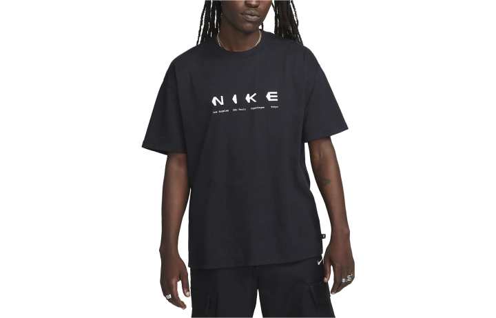 Nike Nike T Shirts Men's Black Crew Neck Moderate Straight Fit