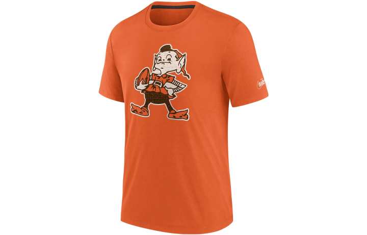 Nike Nike T Shirts Men's Orange Crew Neck Moderate Straight Fit