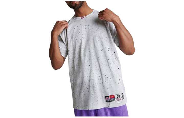 Nike Nike T Shirts Men's White Crew Neck Moderate Straight Fit