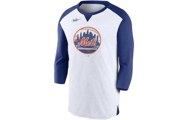 Nike Nike T Shirts Men's White Crew Neck Moderate Straight Fit