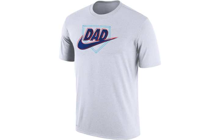 Nike Nike T Shirts Men's White Crew Neck Moderate Straight Fit