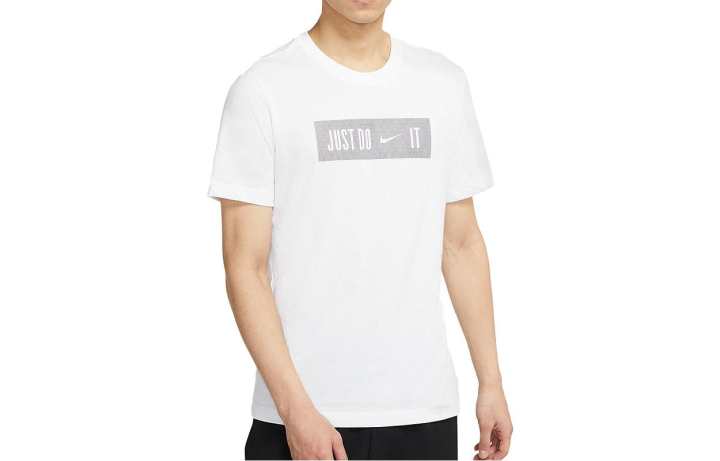 Nike Nike T Shirts Men's White Crew Neck Moderate Straight Fit
