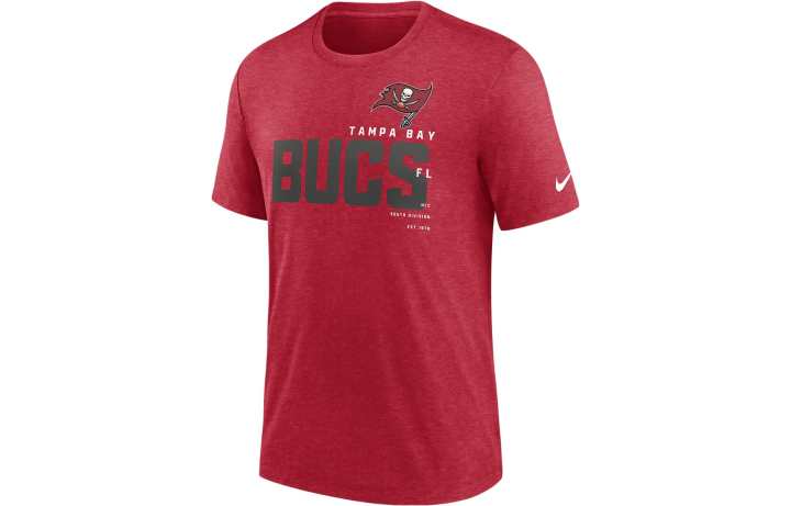 Nike Nike T Shirts Men's Red Crew Neck Moderate Straight Fit