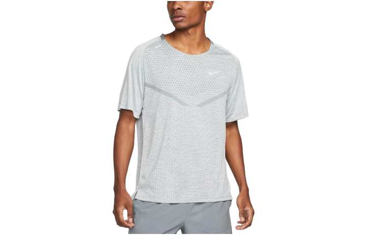 Nike Nike T Shirts Men's Silver Crew Neck Moderate Straight Fit