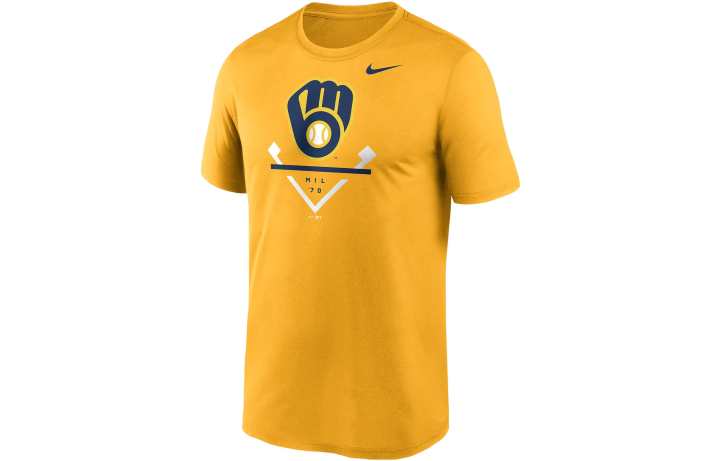 Nike Nike T Shirts Men's Yellow Crew Neck Moderate Straight Fit