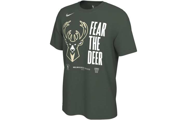 Nike Nike T Shirts Men's Green Crew Neck Moderate Straight Fit