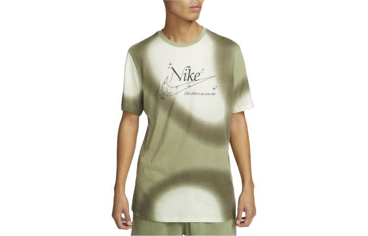 Nike Nike T Shirts Men's Green Crew Neck Moderate Straight Fit