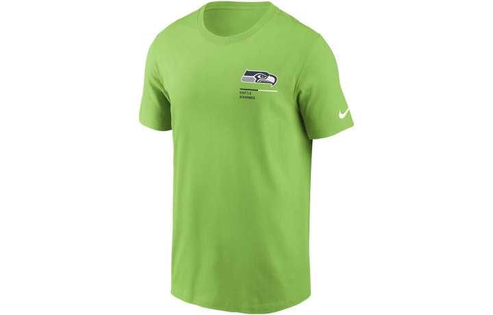 Nike Nike T Shirts Men's Green Crew Neck Moderate Straight Fit