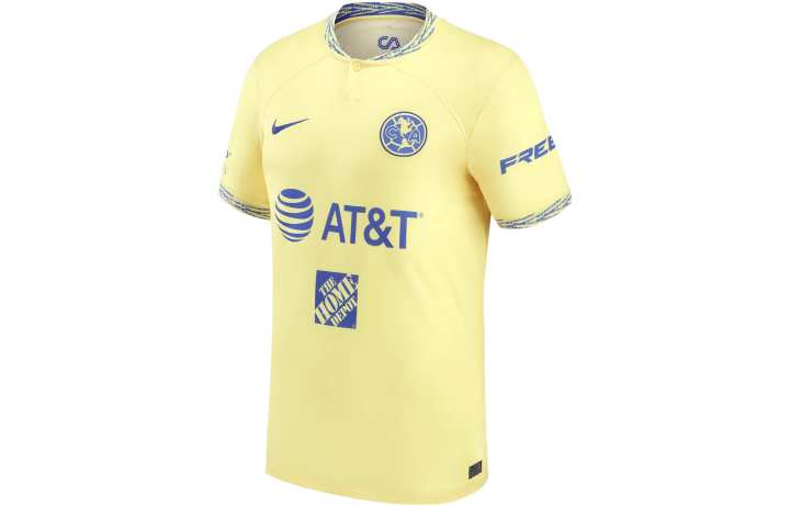 Nike Nike T Shirts Men's Yellow Crew Neck Moderate Straight Fit