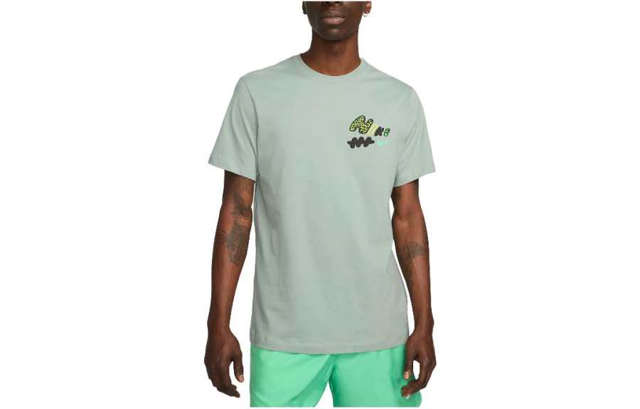 Nike Nike T Shirts Men's Yellow Green Crew Neck Moderate Straight Fit