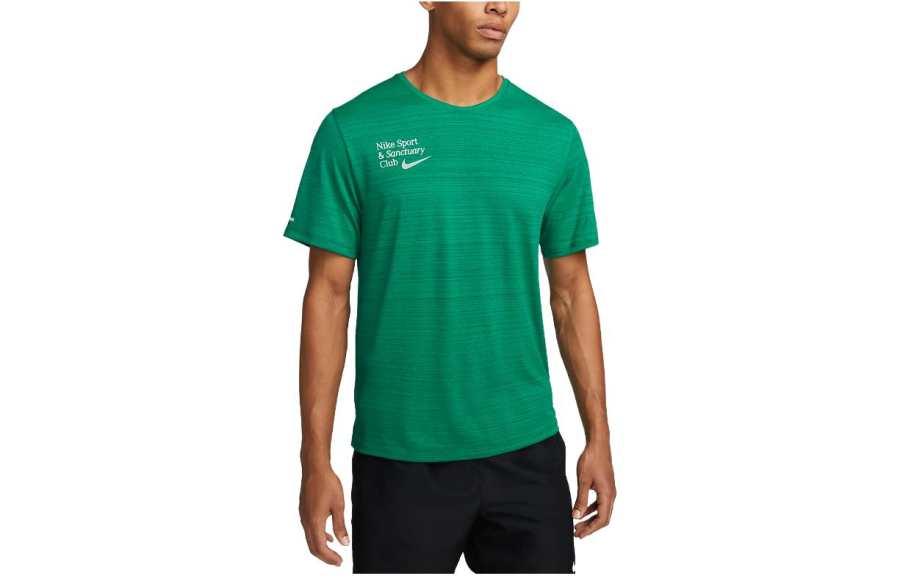 Nike Nike T Shirts Men's Malachite Crew Neck Moderate Straight Fit