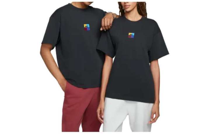 Nike Nike T Shirts Unisex Black Crew Neck Moderate Straight Fit