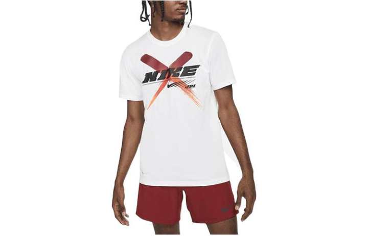 Nike Nike T Shirts Men's White Crew Neck Moderate Straight Fit