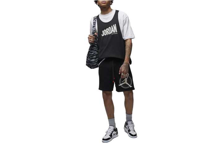 Nike Nike T Shirts Men's Black Crew Neck Moderate