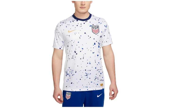 Nike Nike T Shirts Men's White Crew Neck Moderate Straight Fit