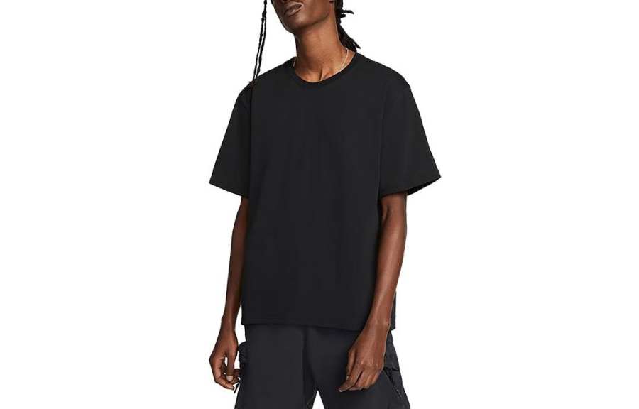 Nike Nike T Shirts Men's Black Crew Neck Moderate Straight Fit