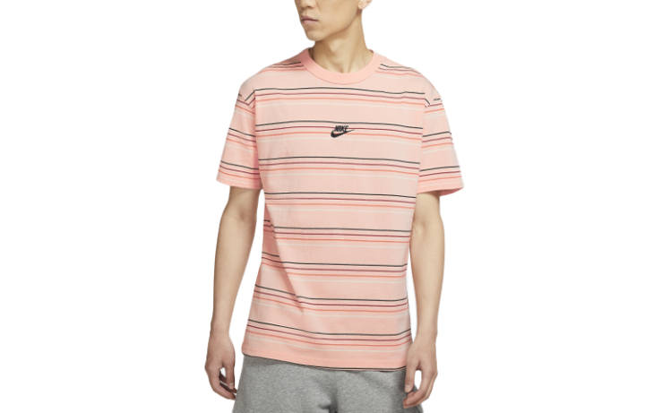 Nike Nike T Shirts Men's Pink Crew Neck Moderate Straight Fit